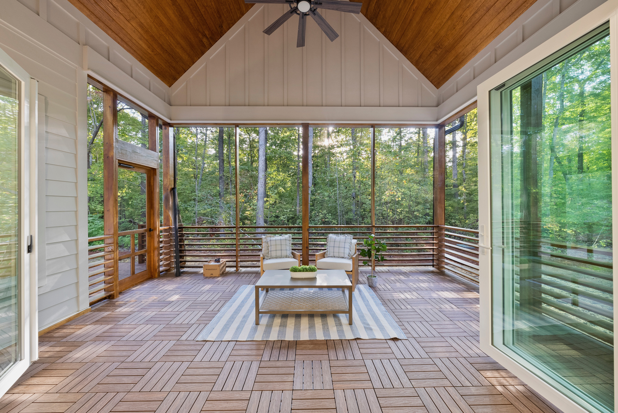 screened porch outdoor living